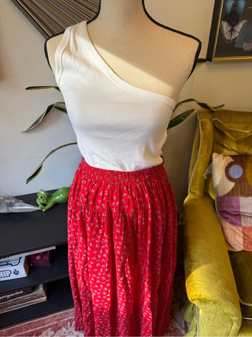 Vintage Red Floral Elastic-Waist Maxi Skirt - Picture 7 of 9